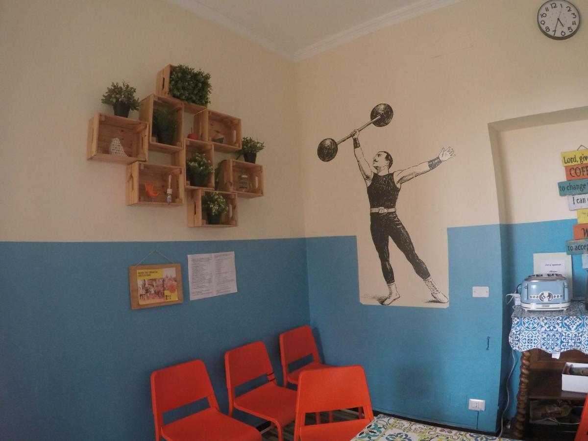 Home Genoa Hostel Hostel